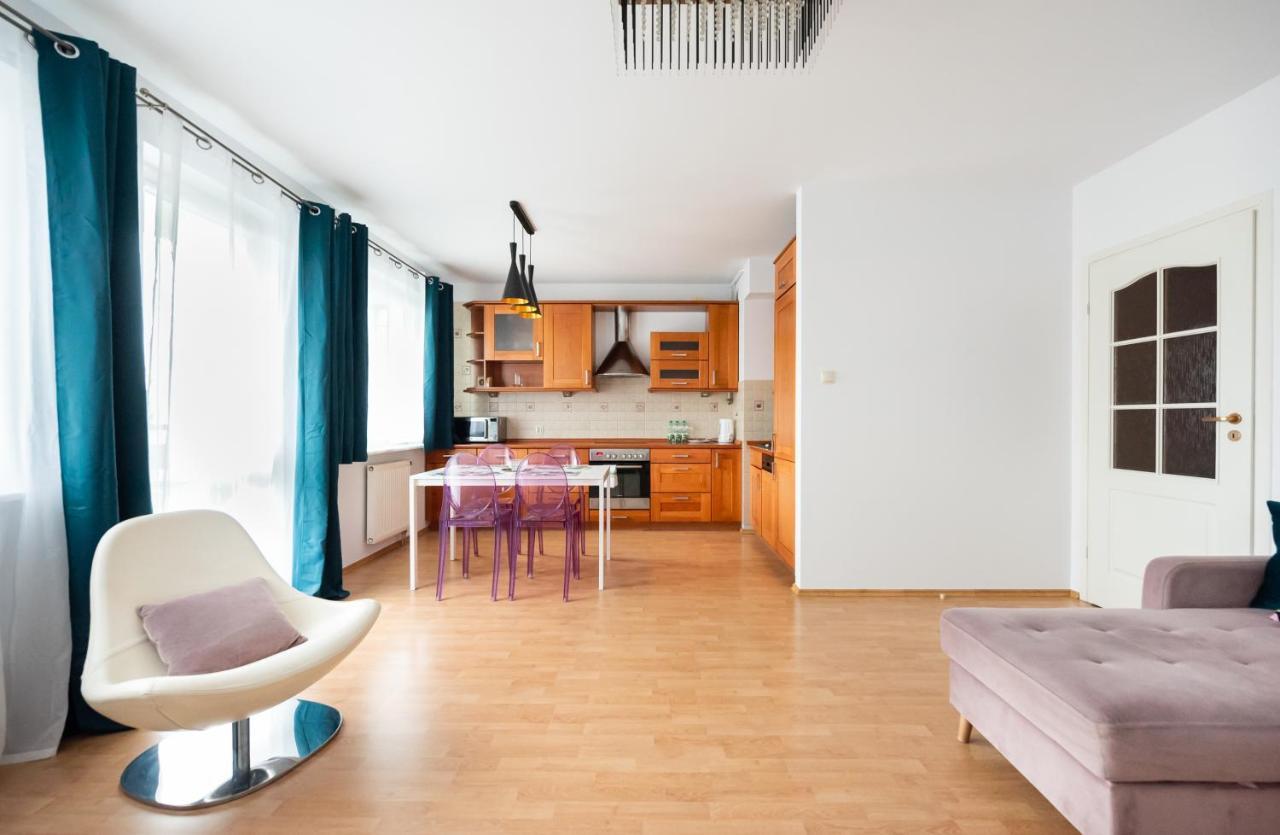 Ken 54 2-Bedroom Apartment Warschau Exterior foto